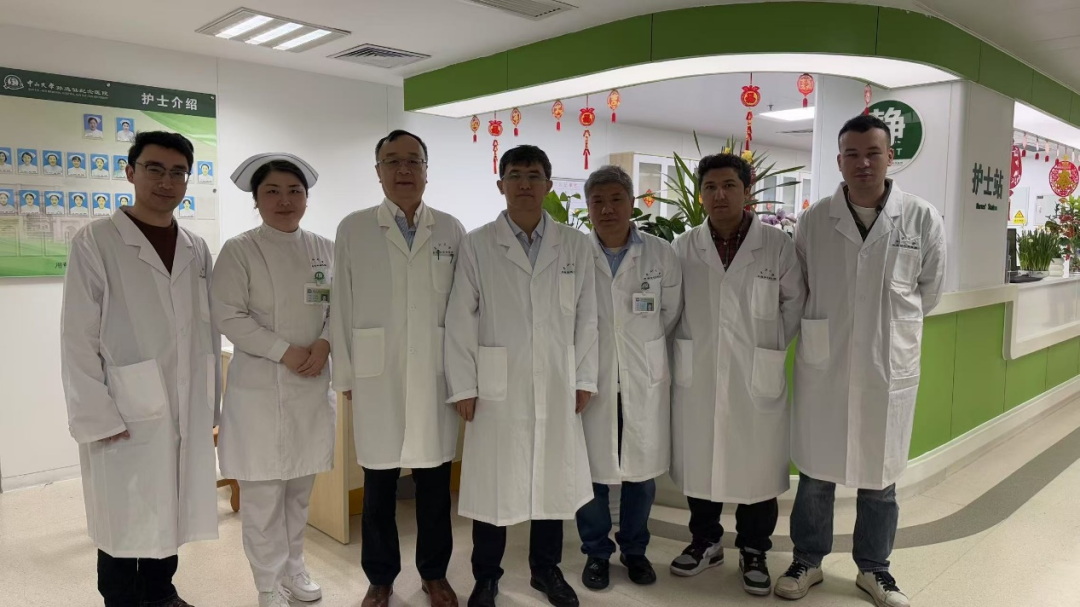 中山大学孙逸仙纪念医院胆胰外科参观交流3.png 中山大学孙逸仙纪念医院胆胰外科参观交流3.png